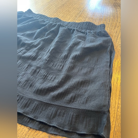 Two piece set - Picture 3 of 6